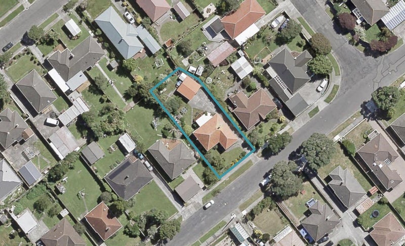 36 Godley Street, Waiwhetu, Lower Hutt - Carousel 1