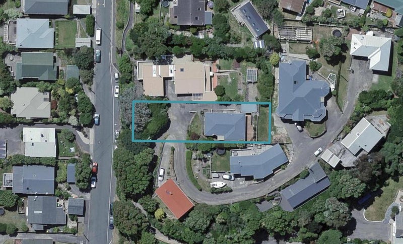 1 Greenview Way, Miramar, Wellington - Carousel 1