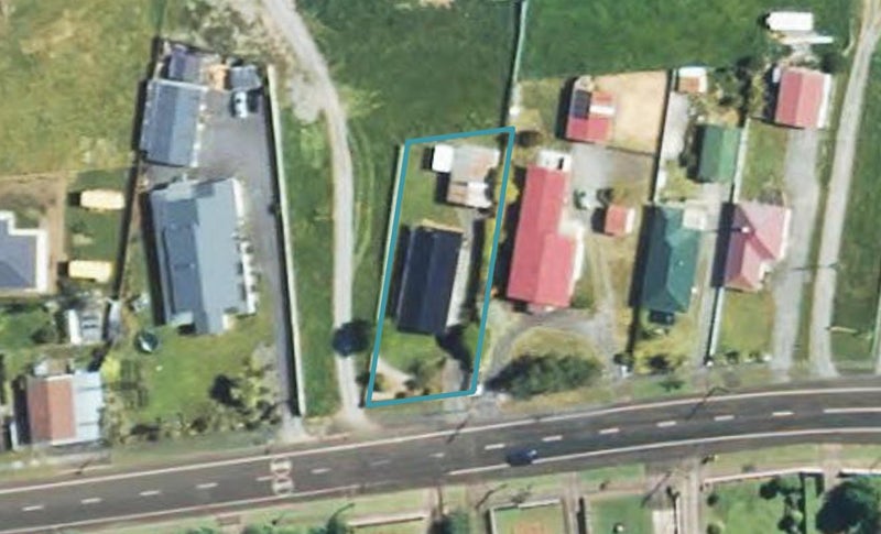 100 Pembroke Road West, Pembroke, Stratford - Carousel 1