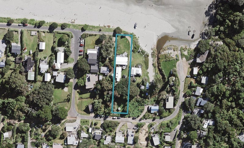 1B The Strand, Onetangi, Waiheke Island - Carousel 1
