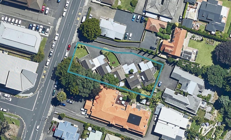 2/190 Devonport Road, Tauranga, Tauranga - Carousel 1