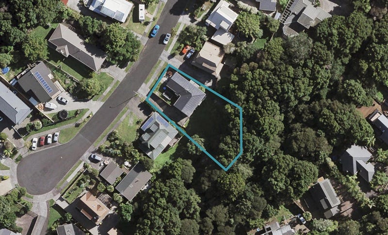 20 Hakea Place, Totara Heights, Auckland - Carousel 1