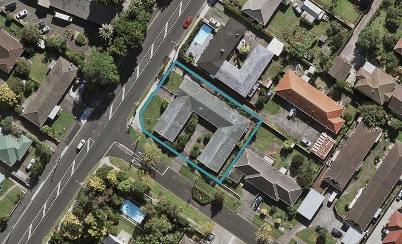 2/231 St George Street, Papatoetoe, Auckland - Carousel 1