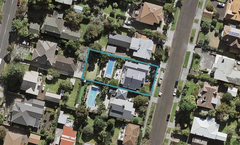 31 Morvern Road, Epsom, Auckland - Carousel 1
