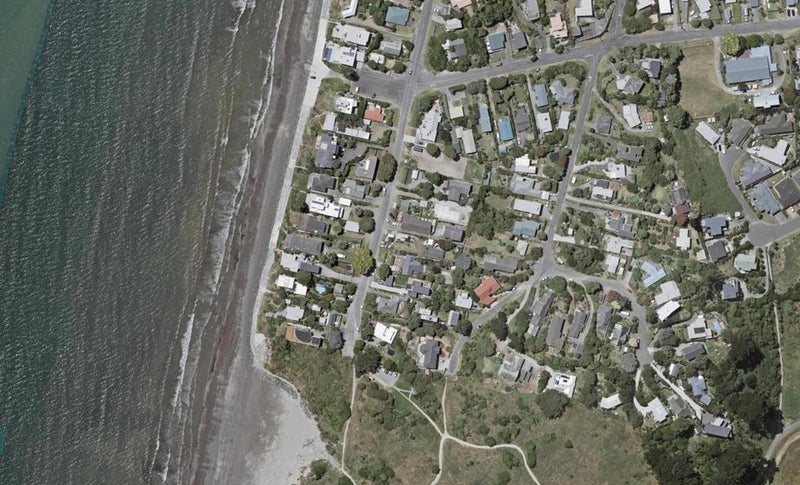 95 The Esplanade, Raumati South, Paraparaumu - Carousel 1