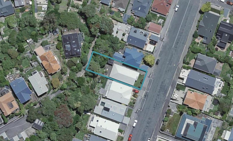 30 Glen Road, Kelburn, Wellington - Carousel 1