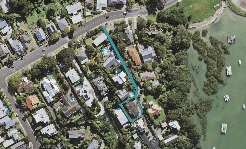 53 Maritime Terrace, Birkenhead, Auckland - Carousel 1