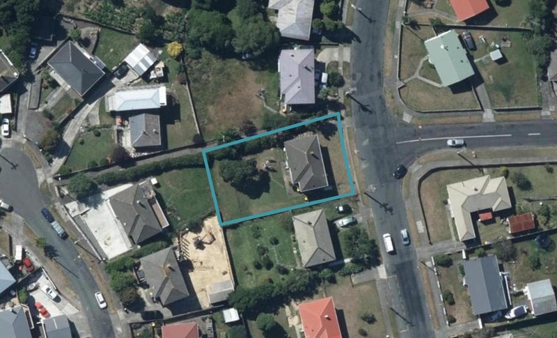 49 Kotuku Street, Elsdon, Porirua - Carousel 1