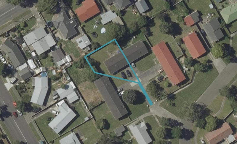 34 Halswell Crescent, Westbrook, Palmerston North - Carousel 1