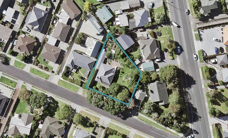7 Abercrombie Street, Howick, Auckland - Carousel 1