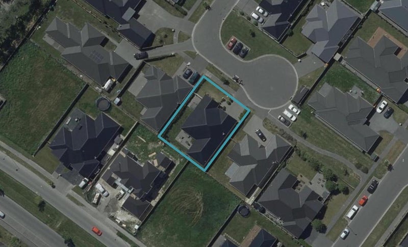20 Malachy Grove, Aidanfield, Christchurch - Carousel 1