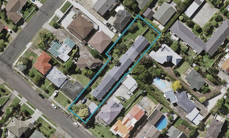 4/25 Corunna Road, Milford, Auckland - Carousel 1