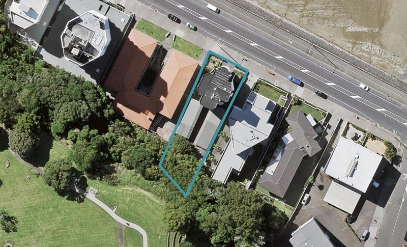 2/175 Tamaki Drive, Kohimarama, Auckland - Carousel 1