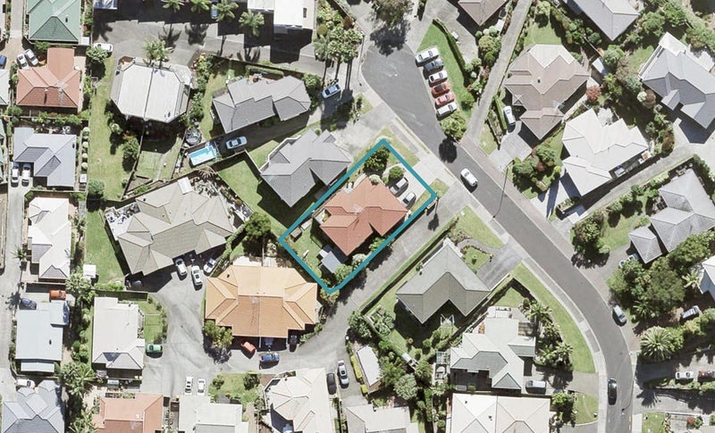 35 Palmgreen Court, Stanmore Bay, Whangaparaoa - Carousel 1