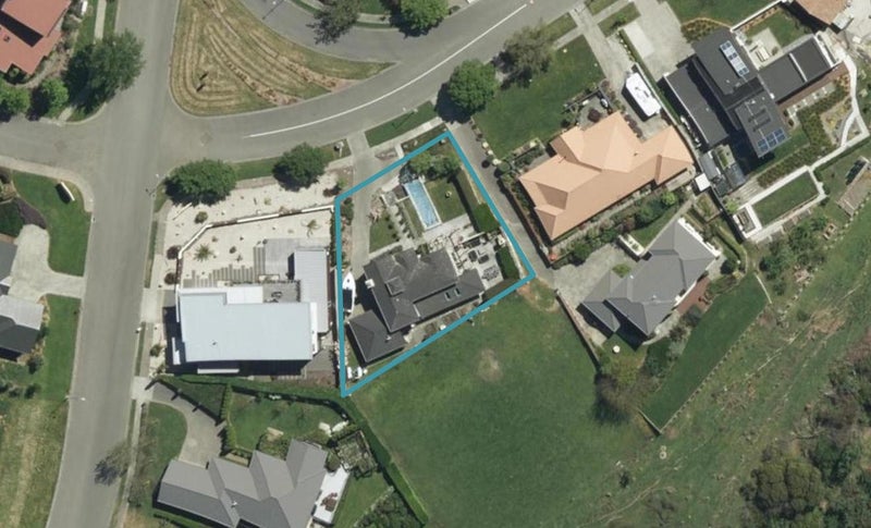 4 Golf View Close, Blenheim - Carousel 1