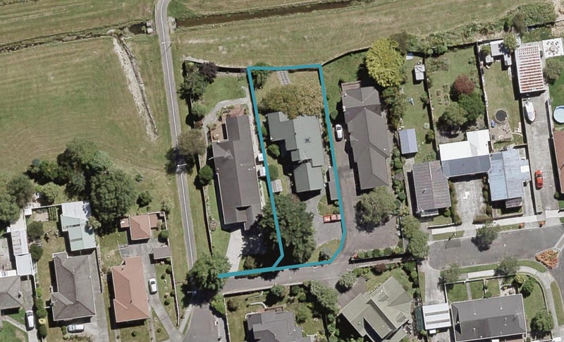 2 Alleys Way, Ebdentown, Upper Hutt - Carousel 1