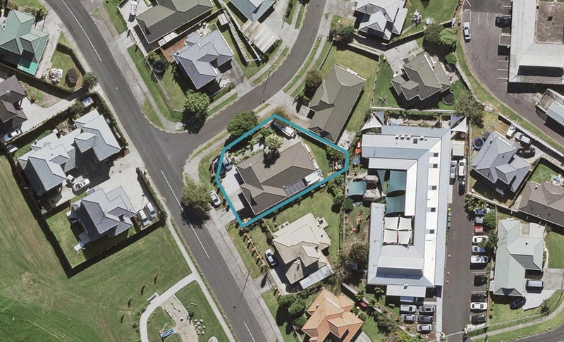 68 Lenore Road, Favona, Auckland - Carousel 1