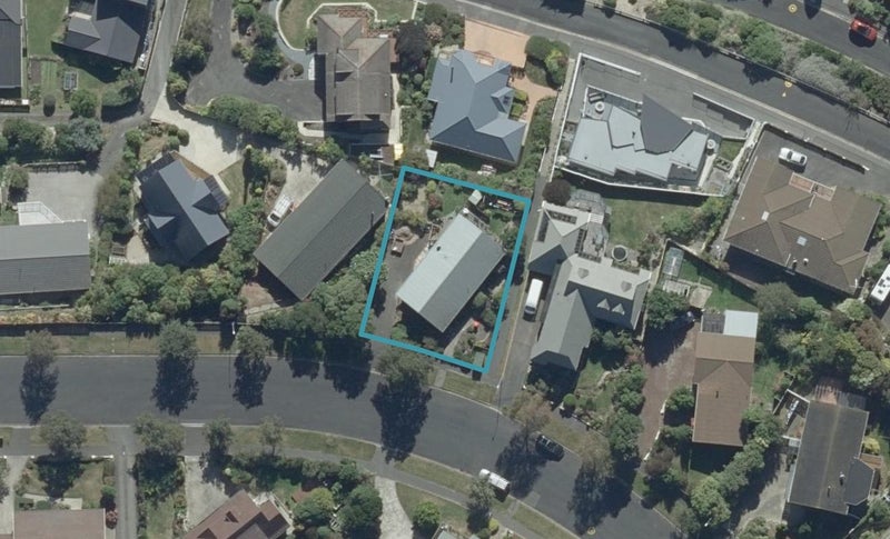 221 Larnach Road, Waverley, Dunedin - Carousel 1