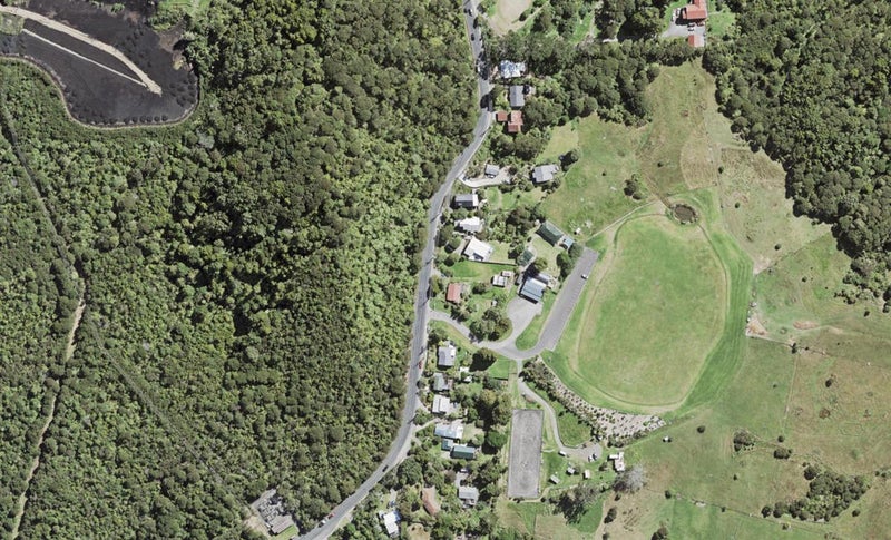 434 Huia Road, Laingholm, Auckland - Carousel 1
