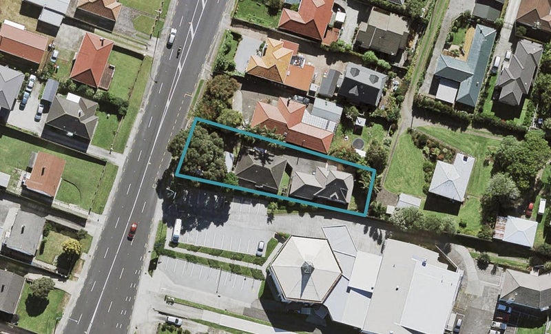 100 Hillsborough Road, Hillsborough, Auckland - Carousel 1