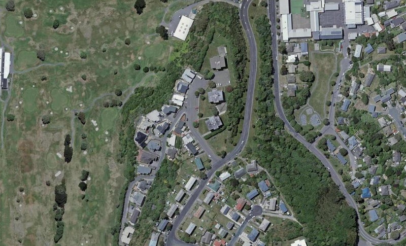 4 Nuku Street, Strathmore Park, Wellington - Carousel 1