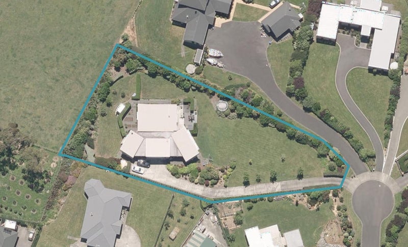 5 Marions Way, Putiki, Whanganui - Carousel 1