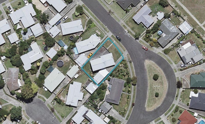 8 Fife Crescent, Tamatea, Napier - Carousel 1
