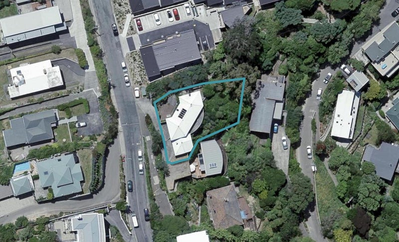 76 Seatoun Heights road, Seatoun, Wellington - Carousel 1