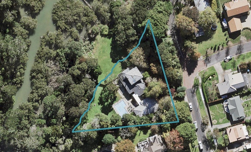 73 Churchouse Road, Greenhithe, Auckland - Carousel 1