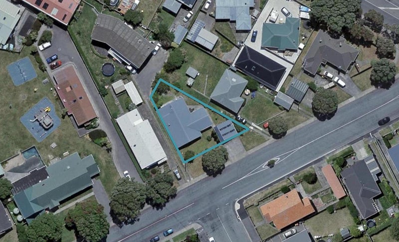 37 Chelsea Street, Miramar, Wellington - Carousel 1