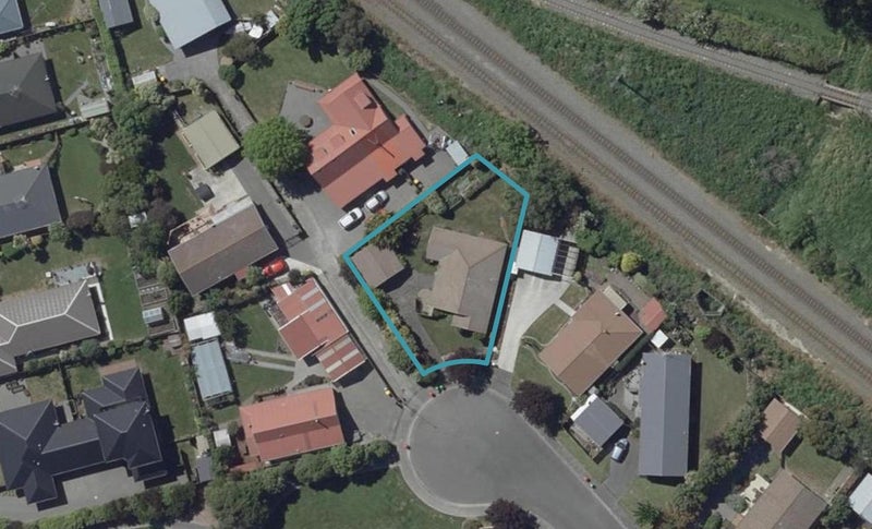 27 Warner Place, Heathcote Valley, Christchurch - Carousel 1