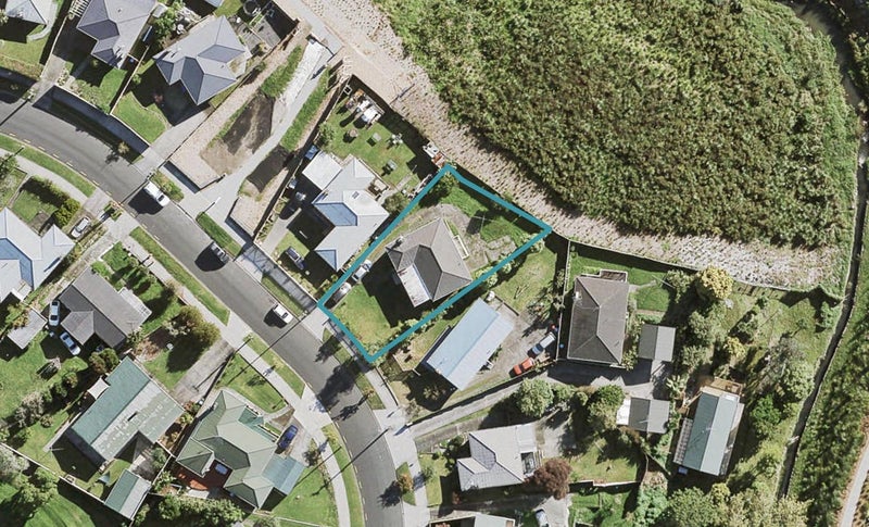 112 Methuen Road, New Windsor, Auckland - Carousel 1