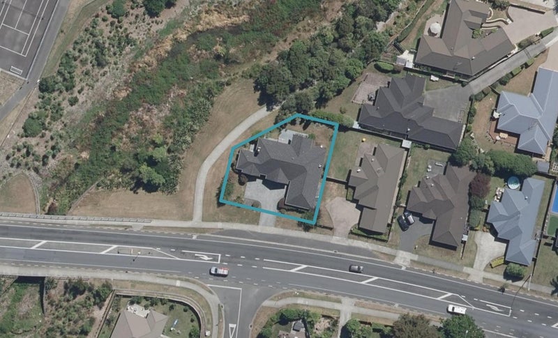 60 Thomas Road, Huntington, Hamilton - Carousel 1