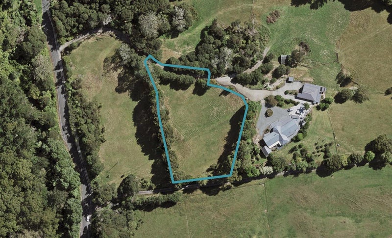 226 Birdwood Road, Massey, Auckland - Carousel 1