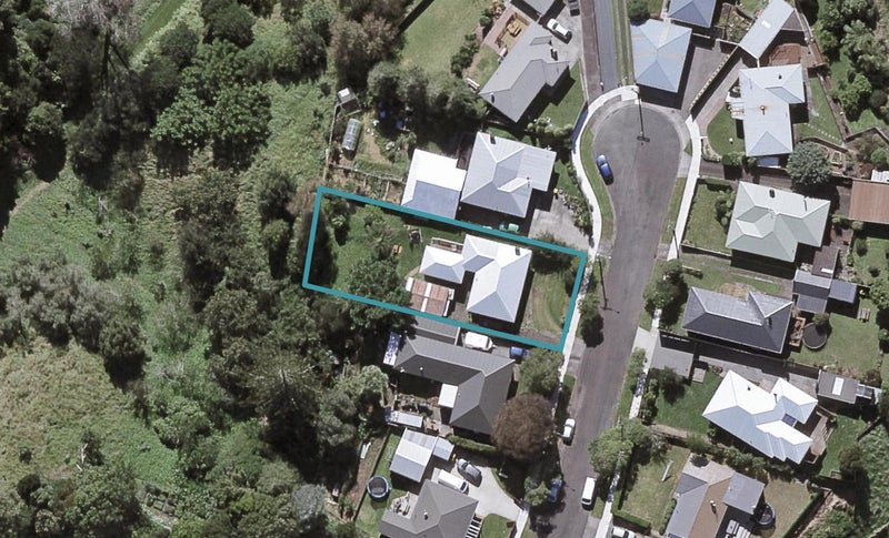 43 Budleigh Street, Frankleigh Park, New Plymouth - Carousel 1