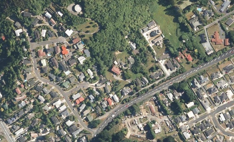 21 Kahikatea Lane, Brown Owl, Upper Hutt - Carousel 1