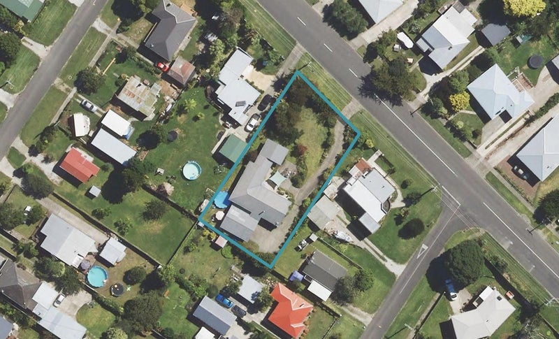 180 Stout Street, Mangapapa, Gisborne - Carousel 1