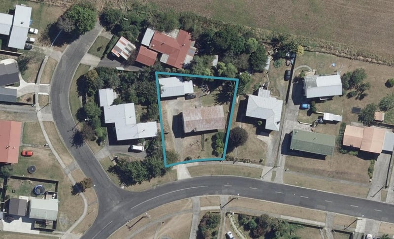 45 McKay Drive, Temple View, Hamilton - Carousel 1