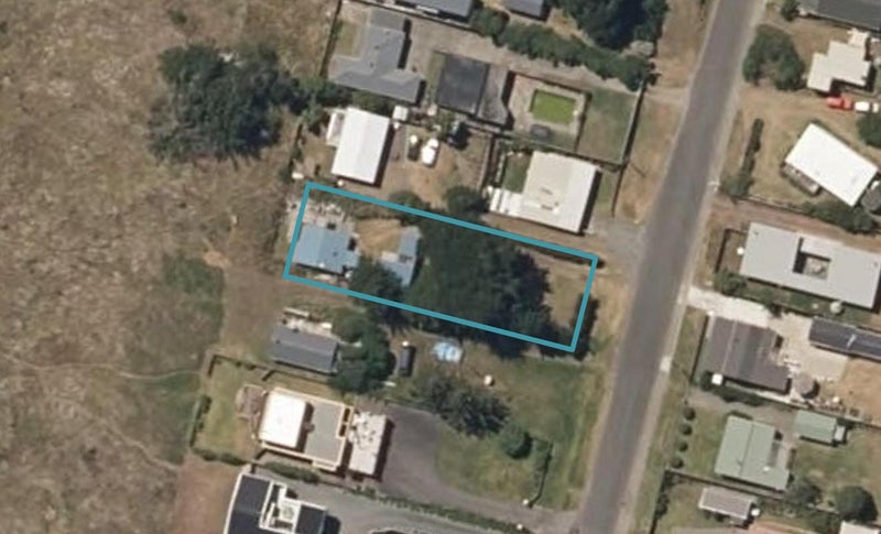 57 Rua Avenue, Waitārere Beach, Levin - Carousel 1