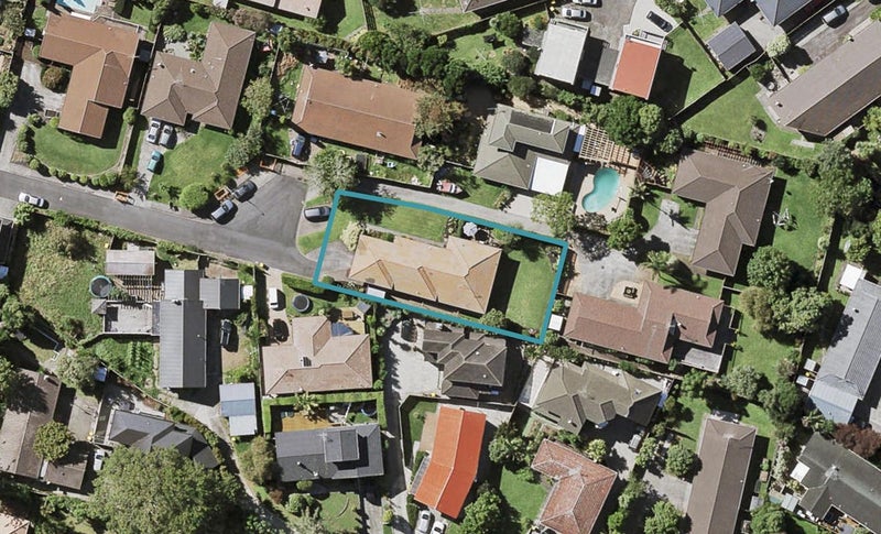 7 Padfield Place, Sunnyhills, Auckland - Carousel 1
