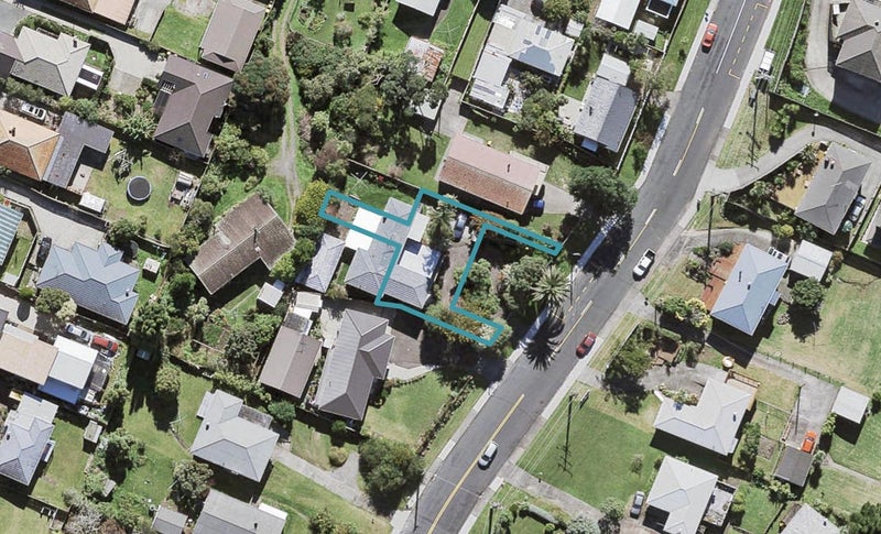 5/24 Kelwyn Road, Kelston, Auckland - Carousel 1