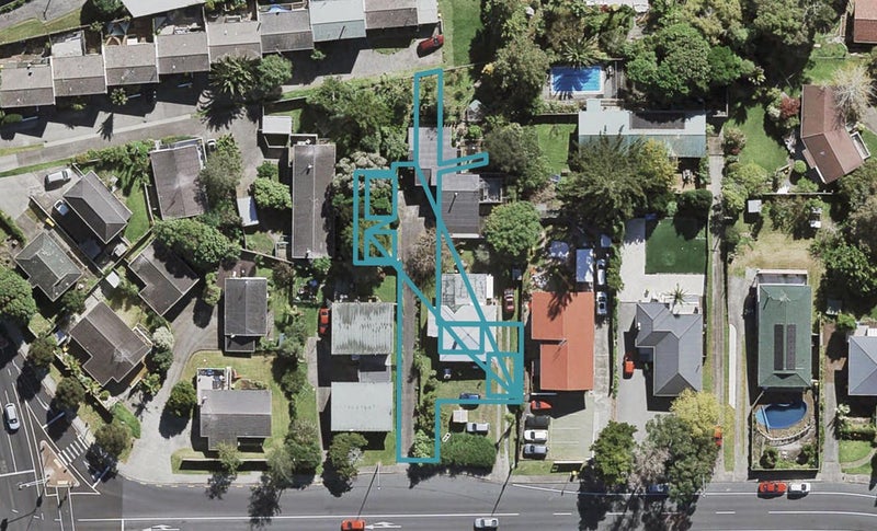 12/8 Chivalry Road, Glenfield, Auckland - Carousel 1