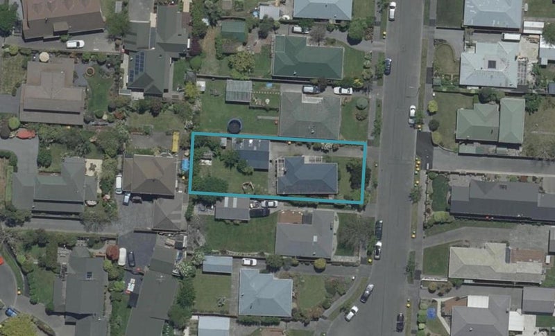 20 Clipper Place, Redwood, Christchurch - Carousel 1