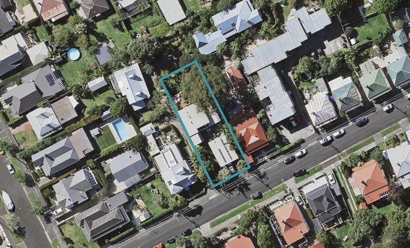 3 Owens Road, Devonport, Auckland - Carousel 1