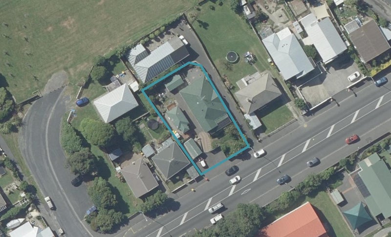 222 South Road, Caversham, Dunedin - Carousel 1