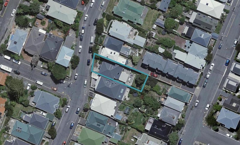 23 Porritt Avenue, Mount Victoria, Wellington - Carousel 1