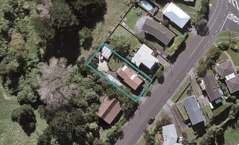 7 Cowling Road, Hurdon, New Plymouth - Carousel 1