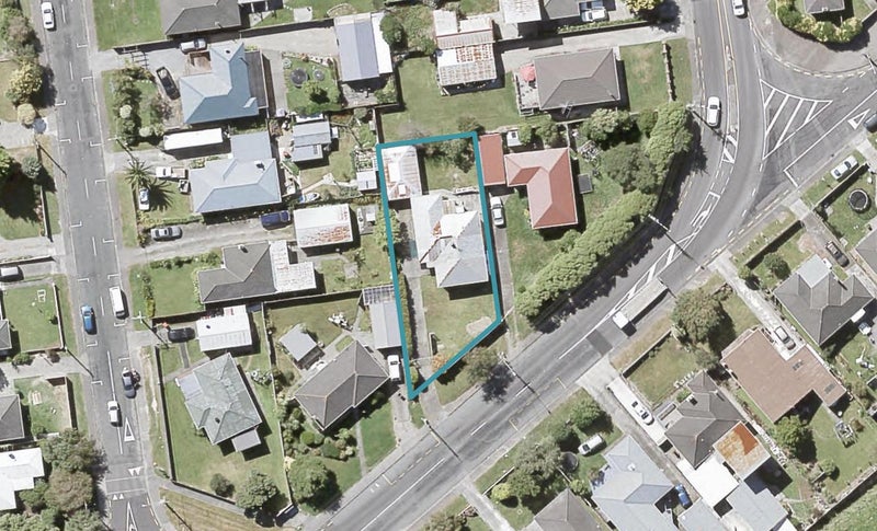 19 Nelson Crescent, Wainuiomata, Lower Hutt - Carousel 1