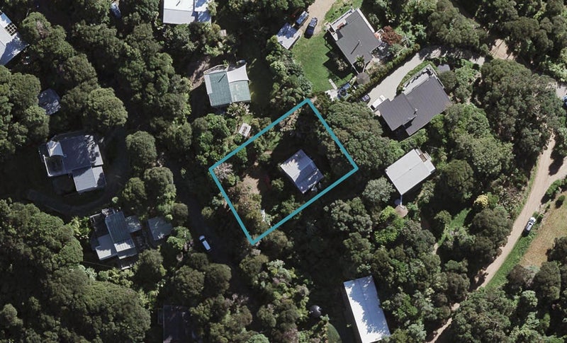 70 Victoria Road South, Onetangi, Waiheke Island - Carousel 1