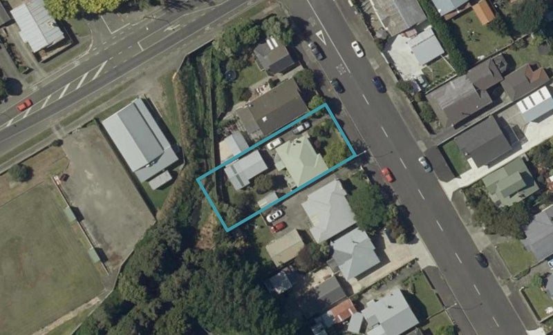 6 Shamrock Street, Takaro, Palmerston North - Carousel 1